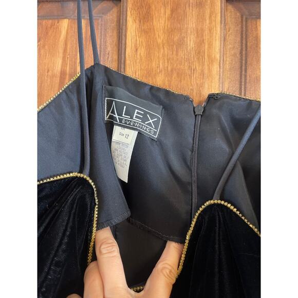 Alex evening’s velvet cocktail dress and gold beaded trim jacket size 12 - Picture 8 of 9